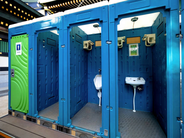 Best Portable toilet rental cost  in Flanders, NY