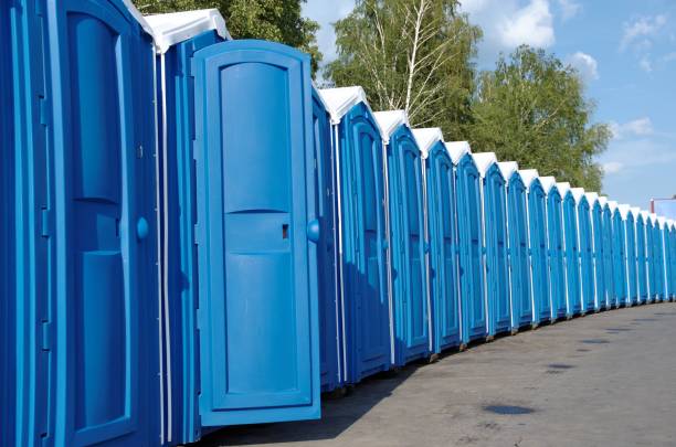 Best Portable toilet rental cost  in Flanders, NY